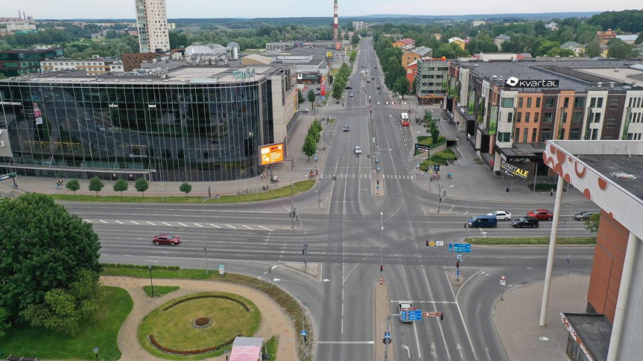 Over The River Apartment Тарту Экстерьер фото